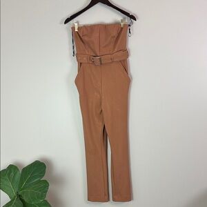 NBD Elegant Strapless Brown Jumpsuit with Belt and Pockets Small Stretch Lined
